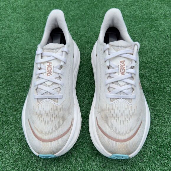 HOKA ONE ONE SKYFLOW - Women’s Running Shoes - SIZE 6.5B - Picture 3 of 10